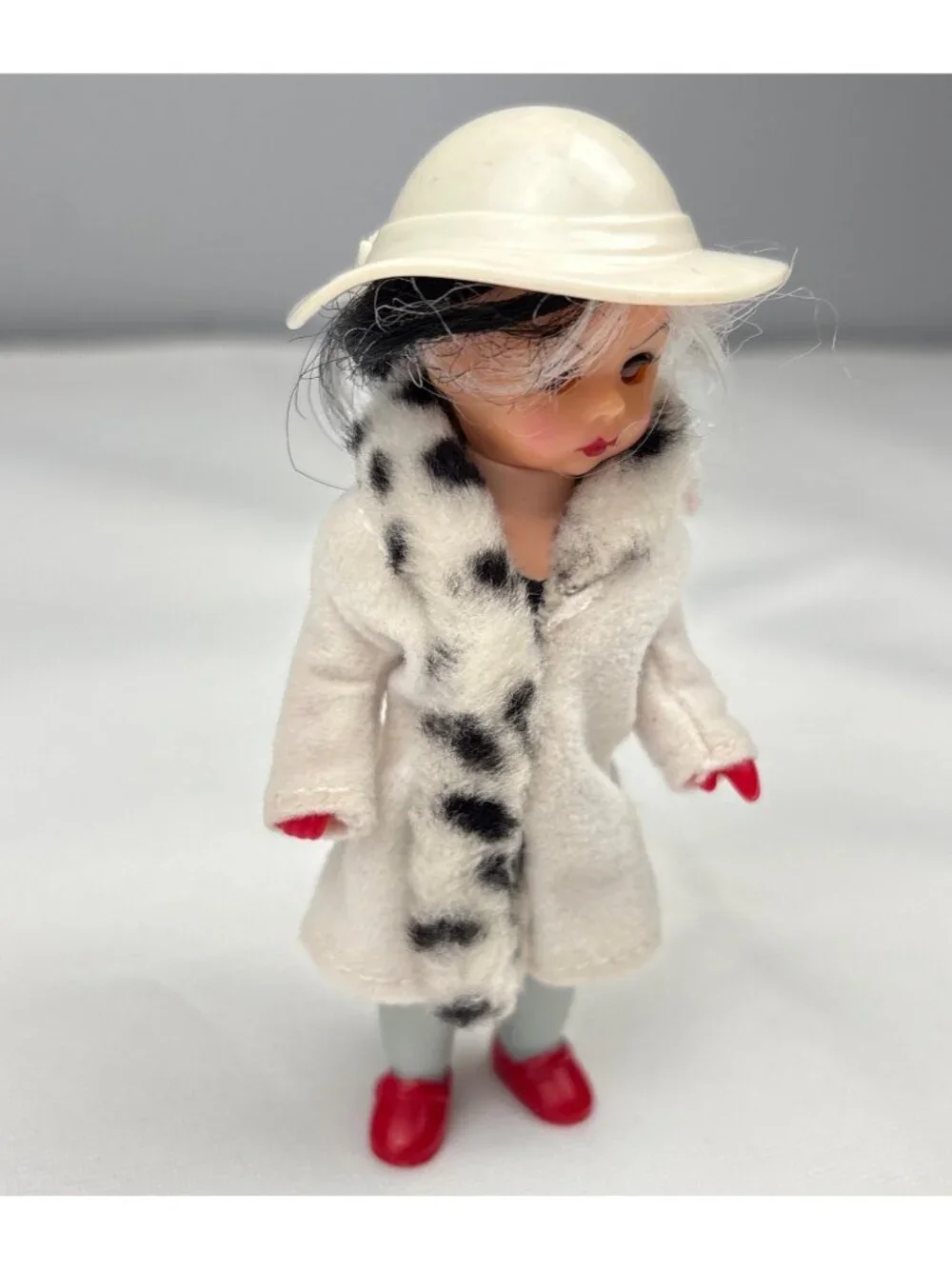 Madame Alexander this stylish